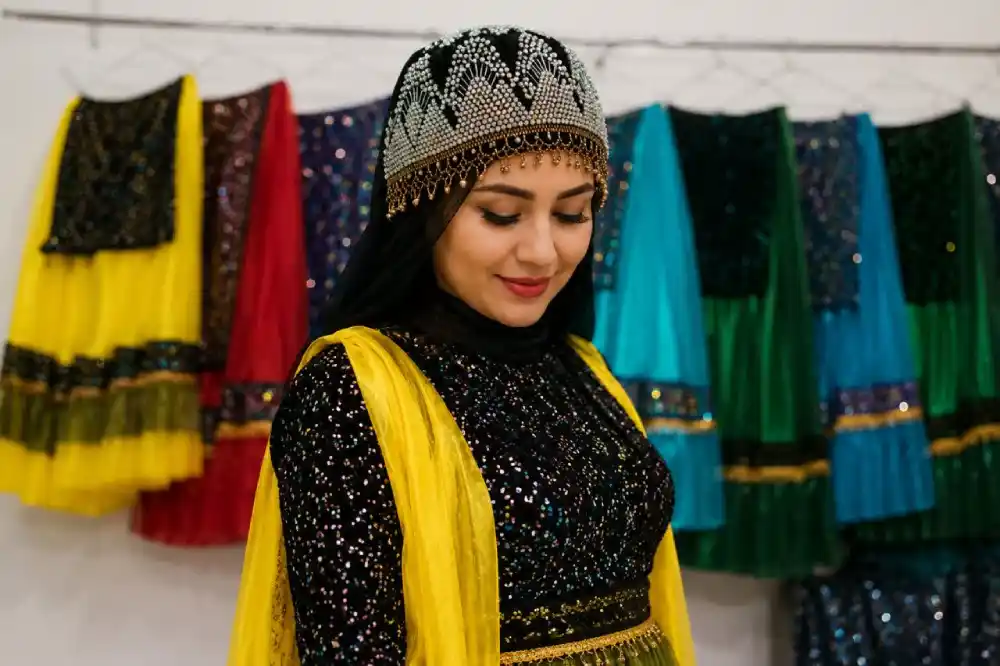 تصویر سازی لچک بختیاری از غرفه آوای بهار در چادگان